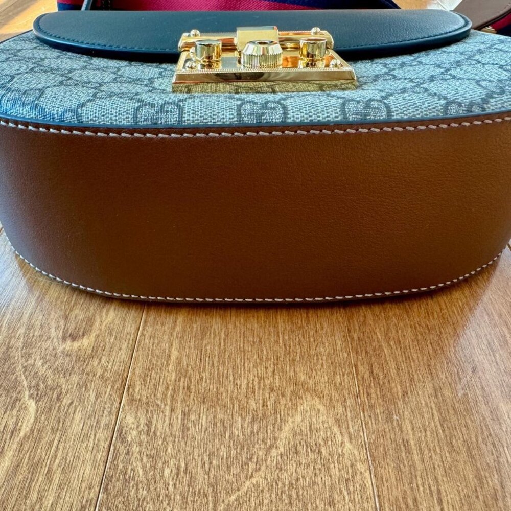 Nearly New Gucci Padlock โ Worn Once Only - Picture 6 of 8